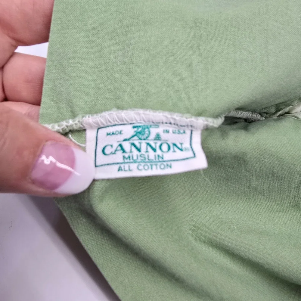 Vintage Cannon Pequot Pink Sheet Green Stripe Floral Pair Pillowcases Cottage